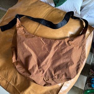 BAGGU Large Crescent Crossbody Bag in Brown